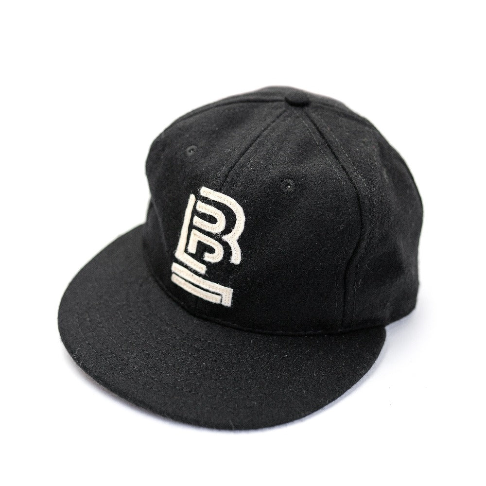 Toronto Blue Jays TWO-BIT Black-White Fitted Hat by New Era