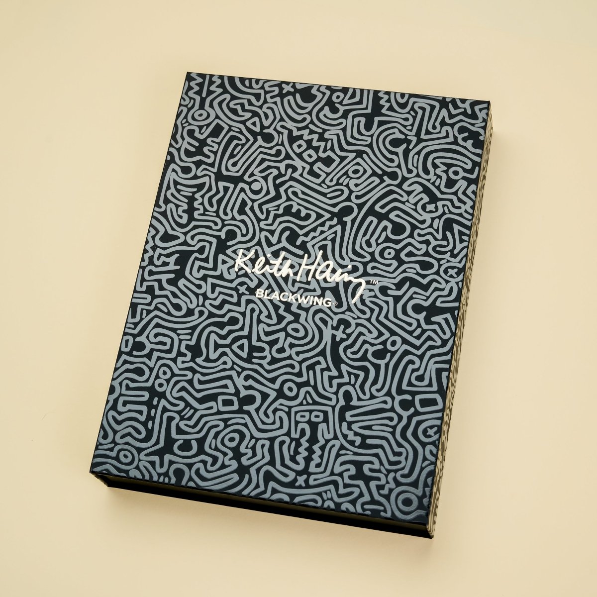 Blackwing Volume 292 Keith Haring gift set packaging